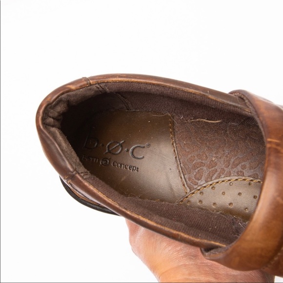 B.O.C by Born distressed brown leather clogs, Peggy style in size 10 - Picture 6 of 6